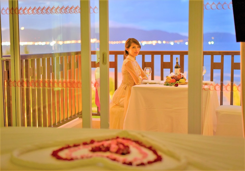 Centara Sandy Beach Wedding