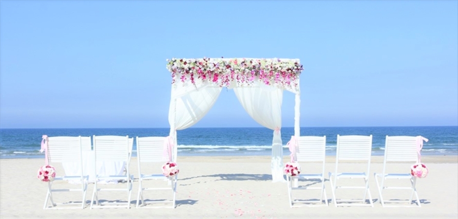 Vast Beach Wedding at Blue Ocen Beach