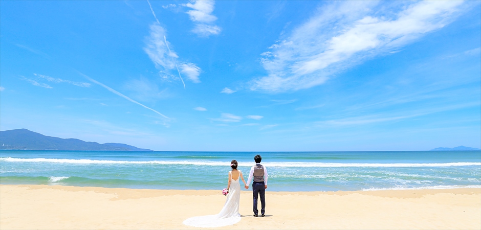 LOVE Decor Wedding at Fusion Beach